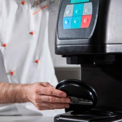 Processor voor bevroren voedsel Rowzer Plus van Taurus