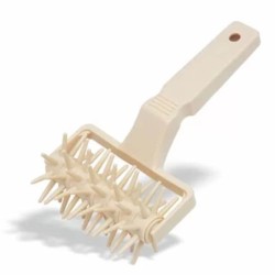 Pujadas Teigstechroller mit langen Zacken