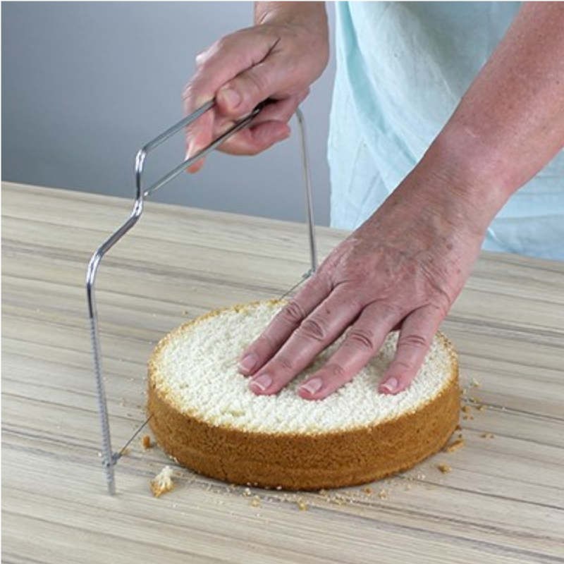 Struna do krojenia biszkoptów i tortów marki PME Cake